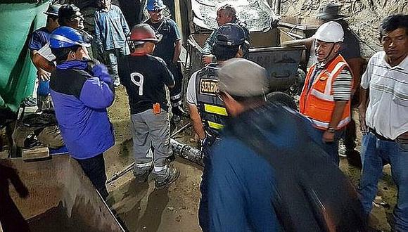 Arequipa: rescatan cuerpo de uno de los siete mineros atrapados en socavón (VIDEO)