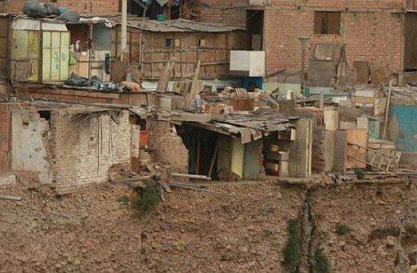 ​SMP: diez viviendas ubicadas en la ribera del río Rímac fueron demolidas 