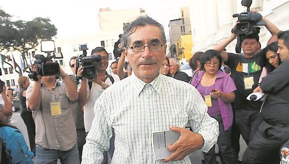 Duras críticas contra Waldo Ríos tras sesión de consejo