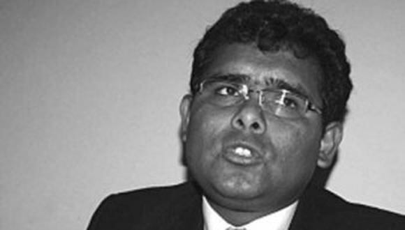 Arista renuncia por ataque de 'comandos'