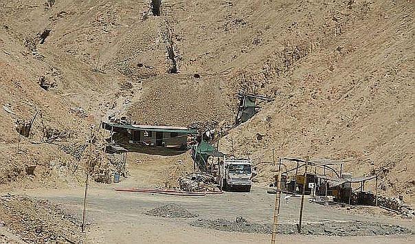 Dos mineros graves tras explosión dentro de labor minera de Secocha