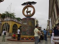 Roban luminarias de pileta ubicada cerca a la plaza principal de Tumbes