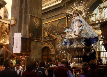 Festejan día de la virgen Linda del Cusco