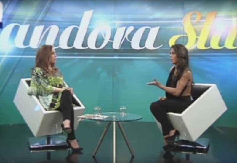 Karen Dejo en Pandora Slam: Hoy cualquiera puede ser famoso (VIDEO)