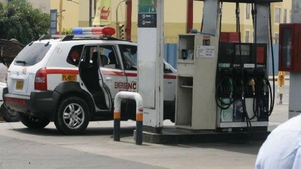 Ordenan prisión para policía por hurto de combustible