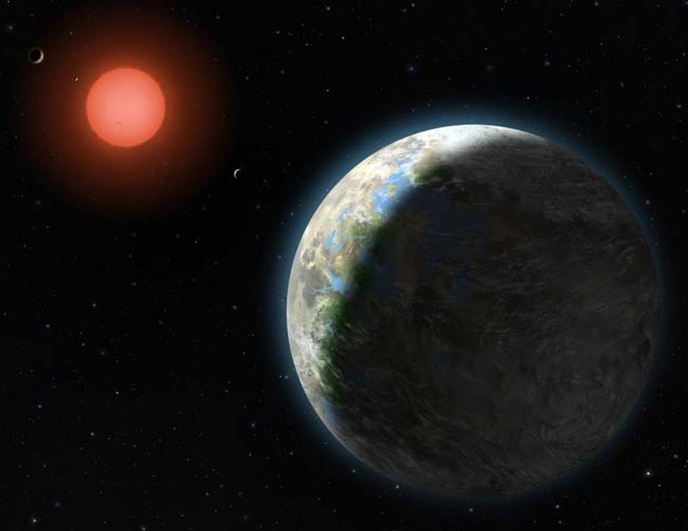 Descubren agua en la atmósfera de un exoplaneta del tamaño de Neptuno