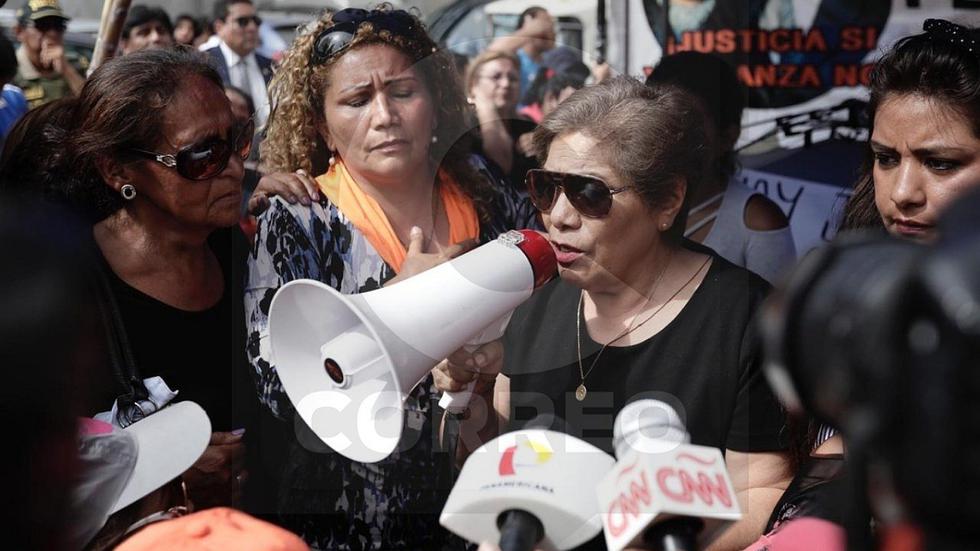 Keiko Fujimori: La alegría de fujimoristas en el exterior del penal Anexo Mujeres 