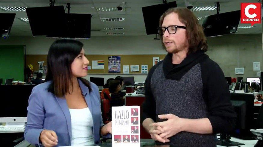 Luis Carlos Burneo presentó su libro "Hazlo tu mismo" en Correo a las 6