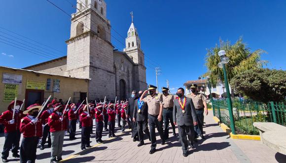 Ceremonia policial presidida en Lucanas