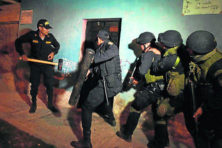 Desarticulan banda dedicada al tráfico de terrenos