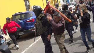 La Libertad: Alcalde de Moche fue resguardado por la Policía para evitar que población lo agreda 