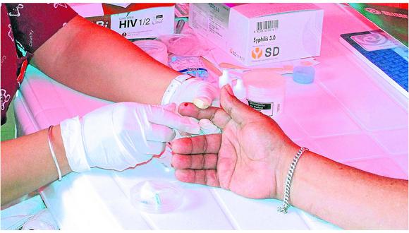 ​En tamizaje de VIH a internos del penal de Huancayo hallan casos positivos