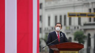 Martín Vizcarra encabezó ceremonia por el 140° Aniversario de la Batalla de Arica y Día de la Bandera