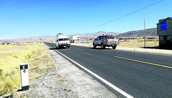 Puno: mejoran carretera que une Chacachaca con Yunguyo