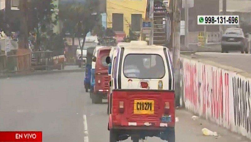 Venezolanos lideran empresas informales de mototaxis en Comas (VIDEO)