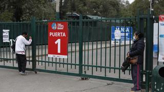 Cierran vacunatorio de Campo de Marte por marcha de Fuerza Popular