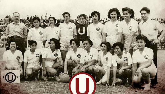 Día de la Mujer: Universitario recuerda su primer equipo femenino