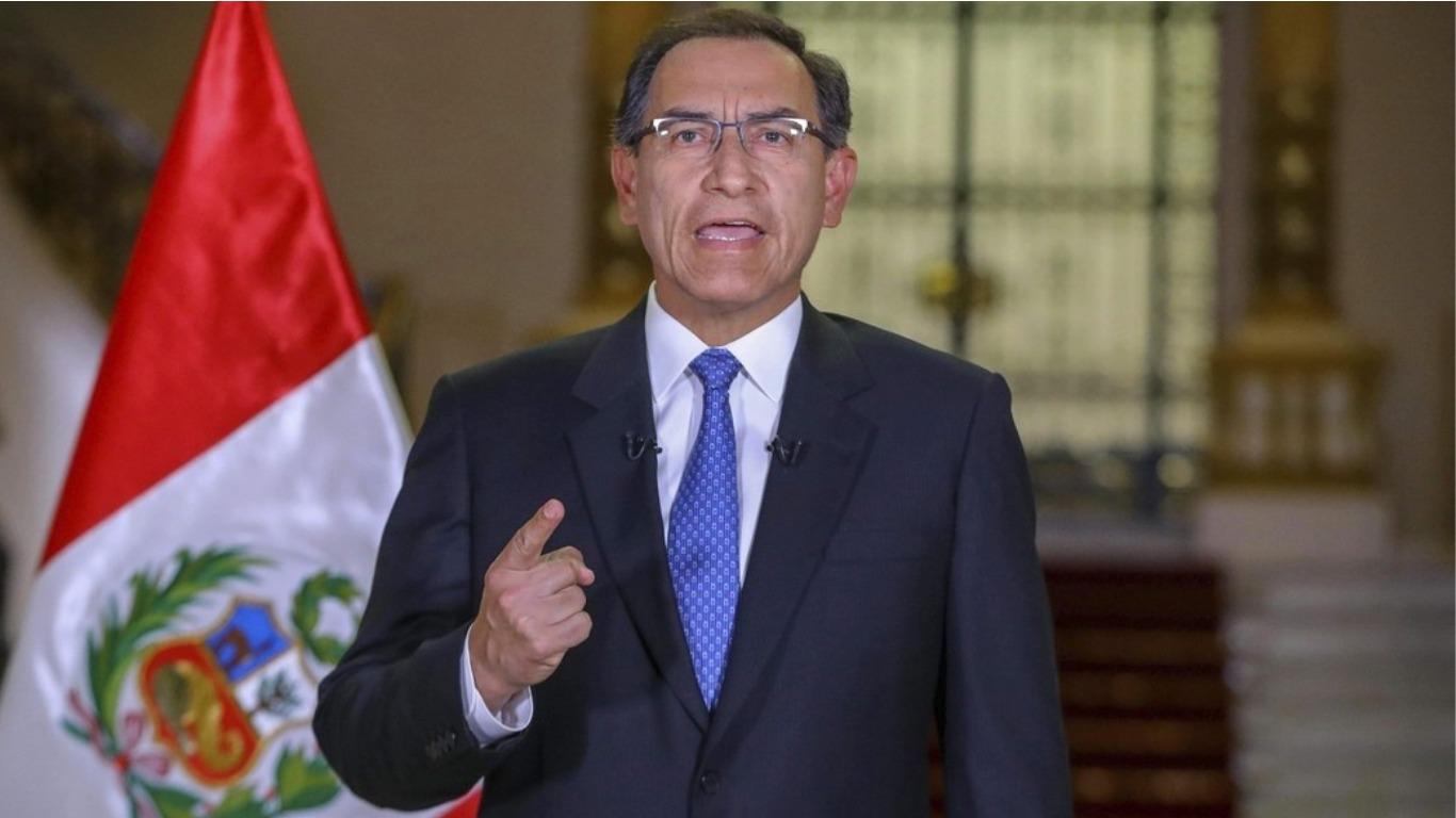 Martín Vizcarra anunció nuevas medidas para combatir al coronavirus.