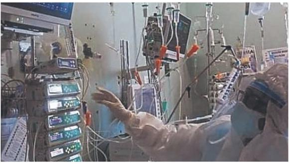 Hospital II de Essalud de Huaraz recibe cinco aparatos para implementar el área crítica de COVID-19.