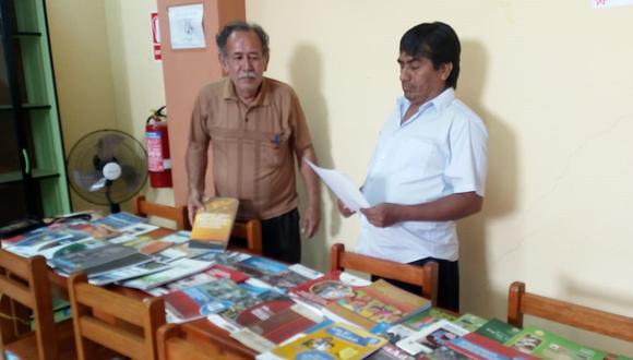 Donan libros para la biblioteca de la Universidad Nacional de Tumbes 