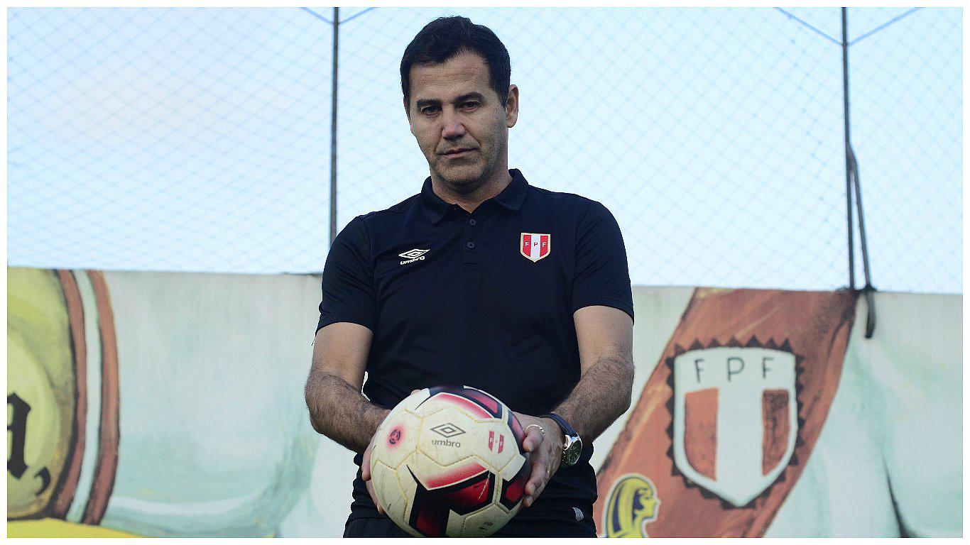 Selección Peruana: Daniel Ahmed descarta reemplazar a Ricardo Gareca