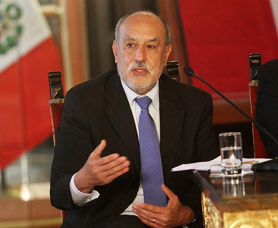 Aceptarían renuncia de Mayorga luego que gabinete Jara obtenga la confianza