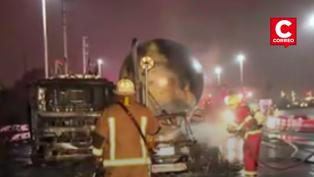Panamericana Sur: Choque de dos camiones cisterna ocasiona incendio en un peaje de Chilca (VIDEO)