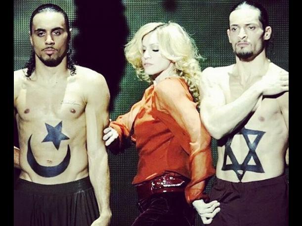 Madonna pide el cese del fuego en Gaza: Los niños necesitan apoyo (FOTO)