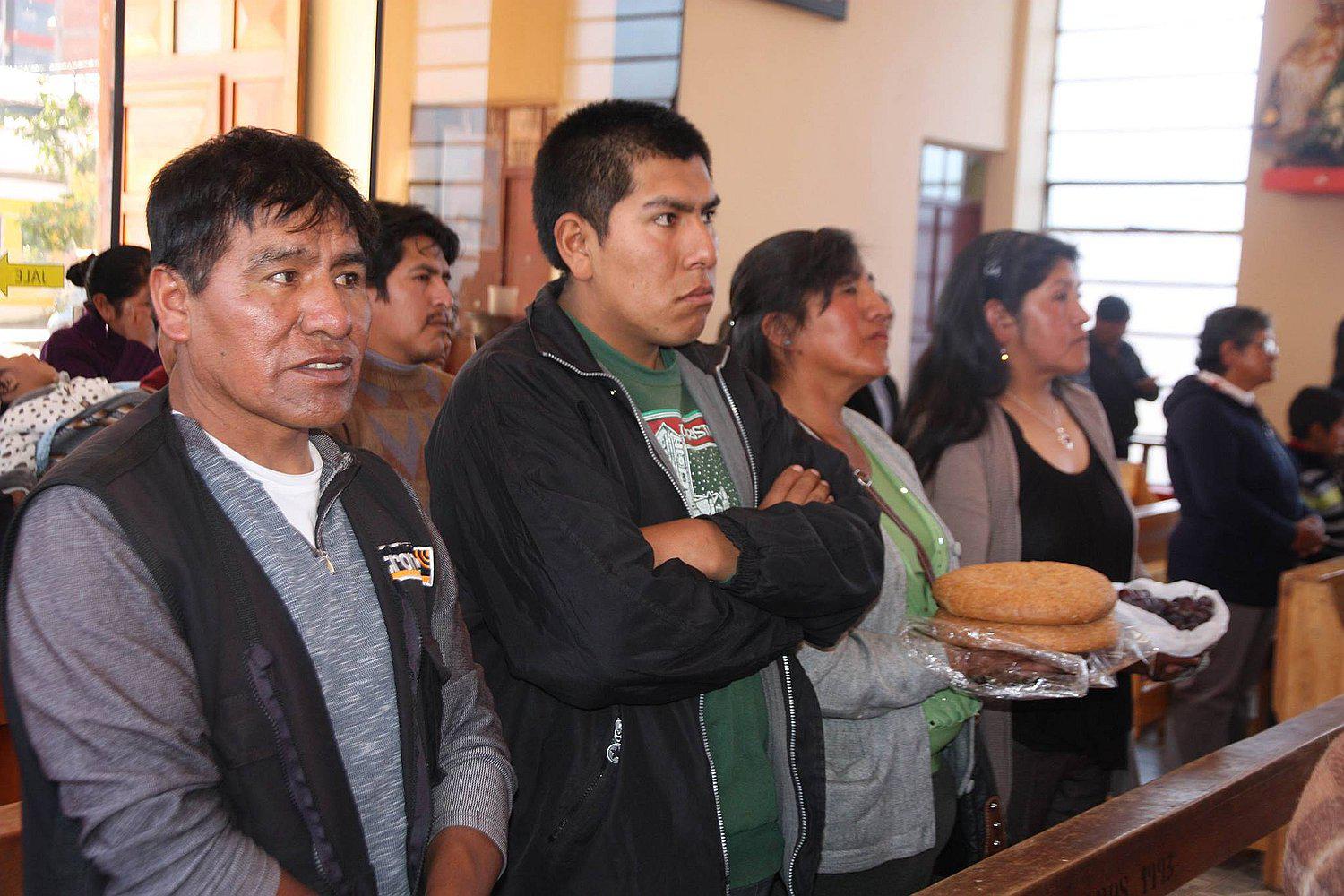 Puno: canillitas celebraron 38 años llevando la noticia “fresca” a los lectores
