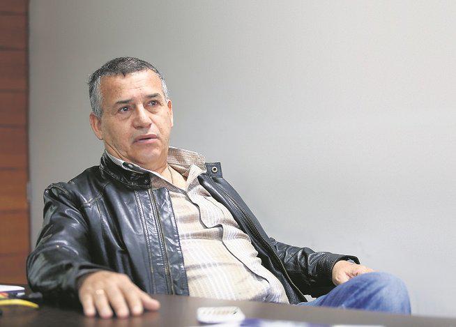 ​Daniel Urresti satisfecho con inclusión de Ana Jara en lista congresal