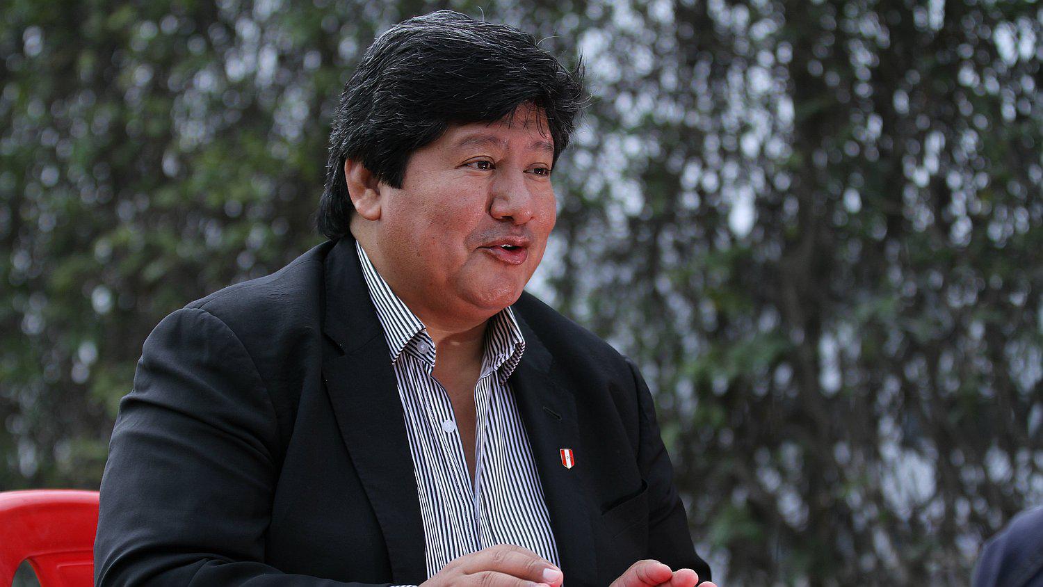 Fiscal que investiga a Oviedo advierte peligro de fuga y obstaculización (FOTO)