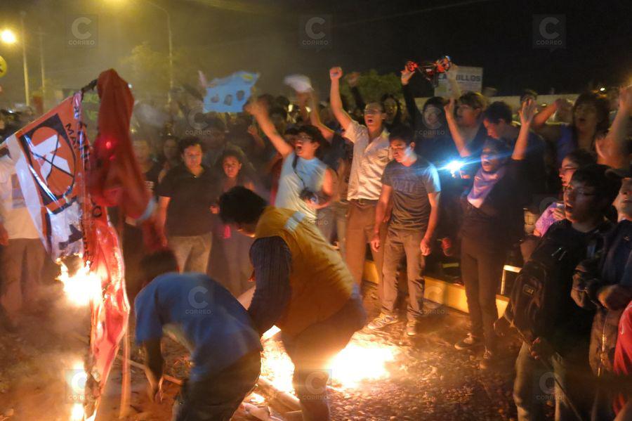 En enfrentamiento termina mitin de Keiko en Tacna (VIDEO)