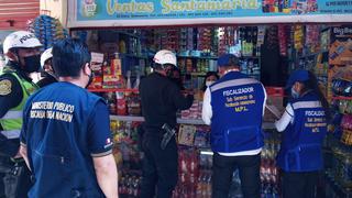 Policía incauta más de 11 mil cigarrillos de contrabando en mercado modelo de Lambayeque