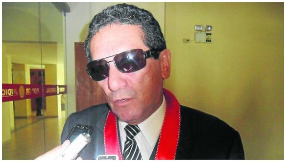 Chiclayo: Un indignado fiscal pide a la población levantarse contra empresa de telefonía (VIDEO)