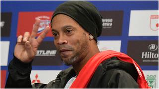 Ronaldinho anuncia que abrirá academia de fútbol en Perú