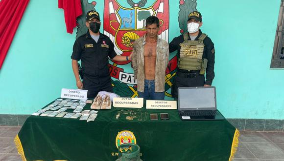Gregorio Céspedes Del Rosario terminó indicando a los policías donde había escondido el dinero y objetos sustraído.