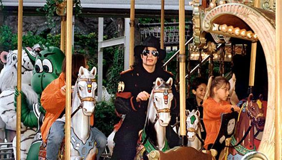 Michael Jackson habría gastado 26 millones de euros para sobornar a los menores que habría abusado