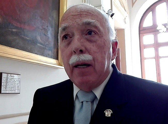 Tubino: Reglaje a exministro González debe debatirse en Comisión de Inteligencia 