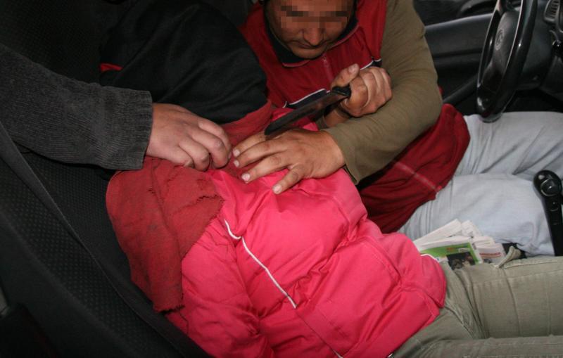 Joven fue ultrajada y abandonada en un terreno en Comas