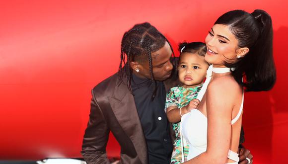 Kylie Jenner y Travis Scott dedican emotivos mensajes a su hija Stormi en su cumpleaños. (Foto: AFP).