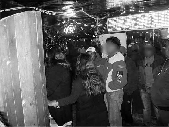 Los"malditos de paraíso"desvalijan a parroquiano