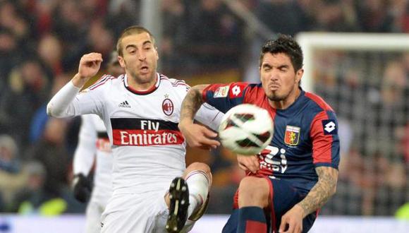 Genoa con Juan Vargas cayó 0-2 ante el AC Milan