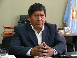 Alcalde Huamanga anuncia purga en la MPH