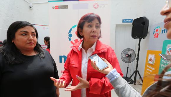 La ministra de la Mujer y Poblaciones Vulnerables, Nancy Tolentino, aseguró que este año se implantarán dos servicios en Arequipa con miras a reducir los casos de violencia| Foto: Leonardo Cuito