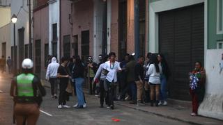 Cientos de jóvenes en Lima se amanecieron celebrando Halloween y el Día de la Canción Criolla 