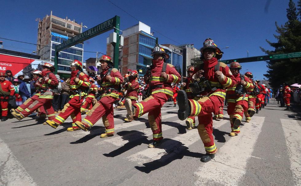 Así fue la parada y desfile por Fiestas Patrias en Cusco (FOTOS)