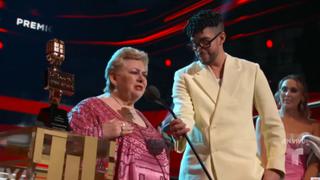 Paquita la del barrio y la vez que llamó inútil a Bad Bunny en plena premiación (VIDEO)