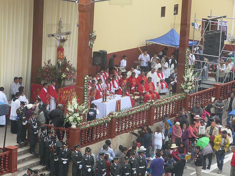 Cardenal Barreto rezará por la paz en el país al Señor de Locumba en Tacna
