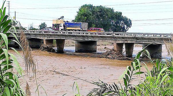 Comuna de Moche gestiona un puente Bailey ante posible colapso del Puente Moche (VIDEO)