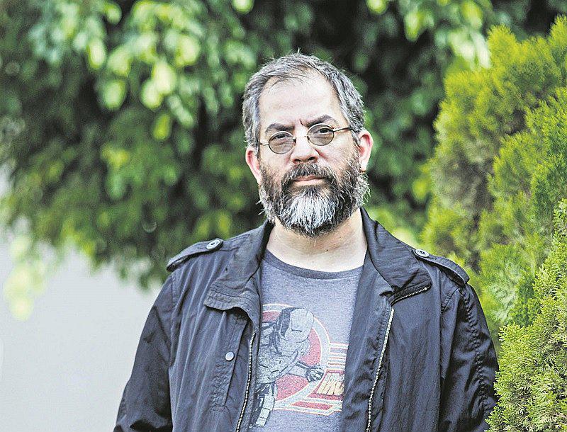 Enrique Planas: “La paternidad y la literatura son caminos de autodescubrimiento”